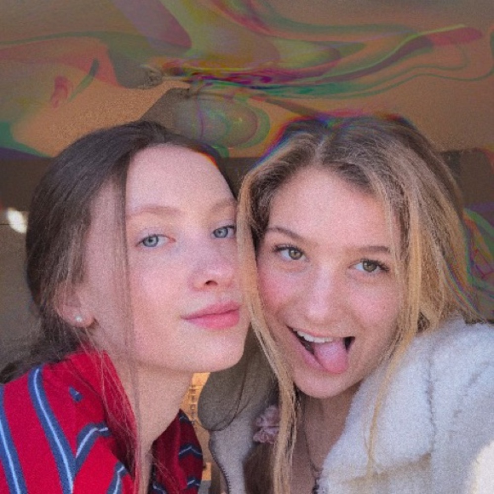 Meet your Posher, Hailey